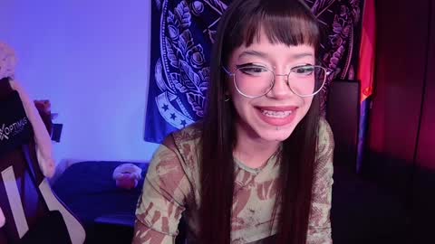 Snapshot of abbylizzyxx chatting on 02-06-25, 10:21 Abby Lizzy online show from 02-06-25, 10:21