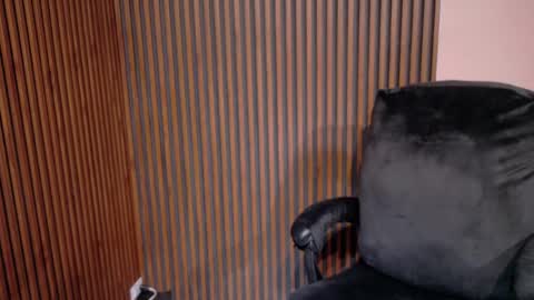 Snapshot of abbystones chatting on 06-03-26, 02:33 Abby Stones online show from 06-03-26, 02:33