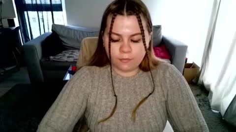 Snapshot of abbyvibe chatting on 10-16-25, 02:07 abbyvibe online show from 10-16-25, 02:07