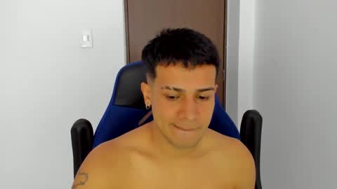 Snapshot of abelasburgo chatting on 01-04-25, 09:52 Independence model AbelAsburgo online show from 01-04-25, 09:52