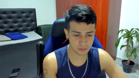 Snapshot of abelasburgo chatting on 10-26-25, 12:38 Independence model AbelAsburgo online show from 10-26-25, 12:38