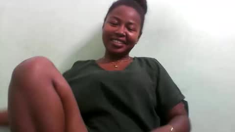 abella677022 online show from 02-19-26, 11:39