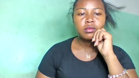 abella677022 online show from 06-21-26, 07:44