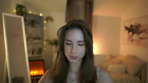 Snapshot of abella_danger_x chatting on 02-24-25, 12:37 abella_danger_x online show from 02-24-25, 12:37