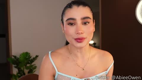 Snapshot of abie_owen chatting on 06-03-26, 12:46 abie_owen online show from 06-03-26, 12:46