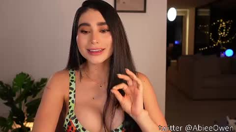 abie_owen online show from 07-01-26, 12:23