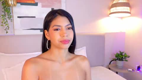 Snapshot of abiehils chatting on 09-12-25, 11:54 abiehils online show from 09-12-25, 11:54