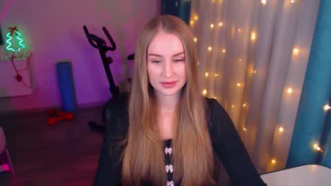 Snapshot of abigail_flex chatting on 01-12-25, 05:33 Anna online show from 01-12-25, 05:33