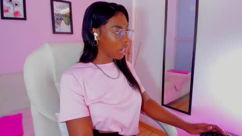 Abigail online show from 03-26-26, 11:27