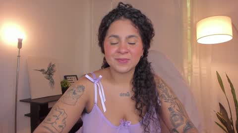 Snapshot of abigaill_13 chatting on 01-26-25, 05:13 Abigail online show from 01-26-25, 05:13