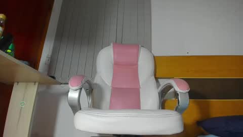 Abigail online show from 02-22-25, 03:12