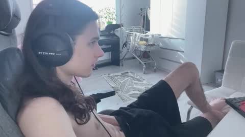 hi  cum in pvt noi extra tip online show from 03-03-26, 10:32