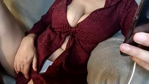 Snapshot of abril2026 chatting on 05-05-26, 05:54 abril2026 online show from 05-05-26, 05:54
