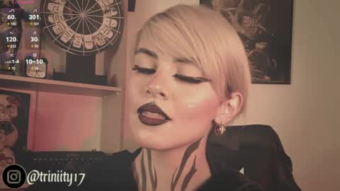 Snapshot of abril__colen chatting on 12-19-24, 09:18 April online show from 12-19-24, 09:18