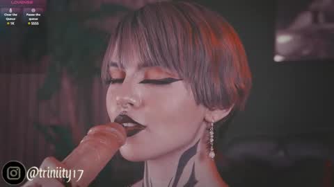 Snapshot of abril__colen chatting on 02-20-25, 11:43 April online show from 02-20-25, 11:43