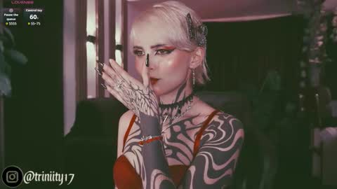 Snapshot of abril__colen chatting on 09-21-25, 03:19 April online show from 09-21-25, 03:19