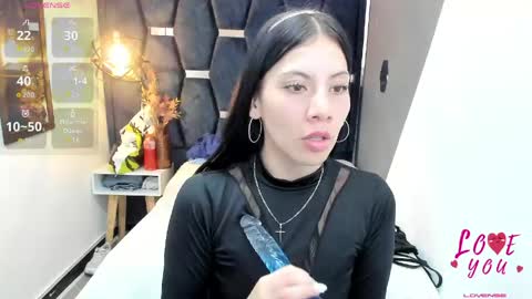 Snapshot of abril_fox__ chatting on 05-12-26, 08:28 Abril Fox online show from 05-12-26, 08:28