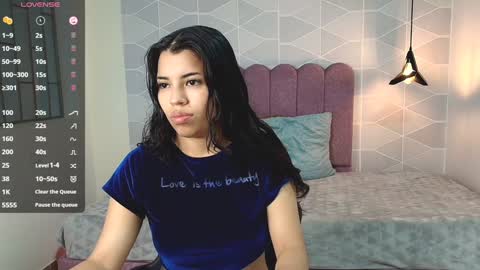 Snapshot of abril_matthews chatting on 12-23-24, 03:12 ABRIL MATTHEWS online show from 12-23-24, 03:12