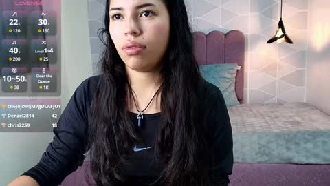 Snapshot of abril_matthews chatting on 01-07-25, 03:33 ABRIL MATTHEWS online show from 01-07-25, 03:33
