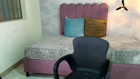 Snapshot of abril_matthews chatting on 01-13-25, 06:27 ABRIL MATTHEWS online show from 01-13-25, 06:27