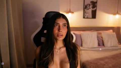 My name is Alexa. Please say hello I like to chat with you. If you have requests please use tip online show from 05-05-26, 11:35