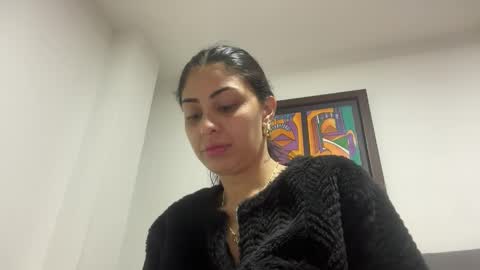 abrilsantosxo online show from 04-11-26, 12:42