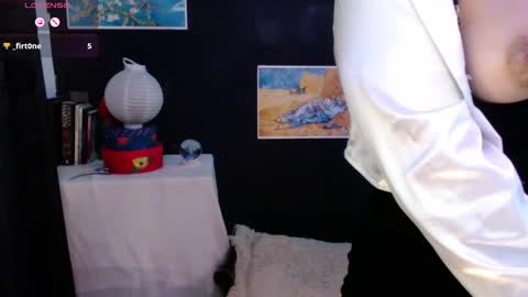 Snapshot of absentavert chatting on 11-11-25, 11:38 Absenta vert online show from 11-11-25, 11:38