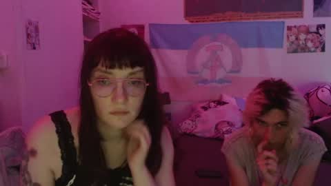 absintiliak online show from 05-20-26, 06:36