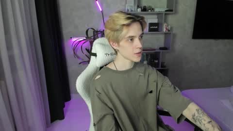 Nick online show from 03-04-26, 03:18