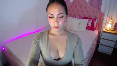 Snapshot of absolutely_gurjuice69 chatting on 02-25-25, 08:41 Hope online show from 02-25-25, 08:41