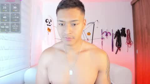 Snapshot of abu_dhabi_21 chatting on 11-06-25, 10:05 Will online show from 11-06-25, 10:05