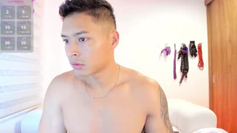 Snapshot of abu_dhabi_21 chatting on 11-11-25, 09:20 Will online show from 11-11-25, 09:20