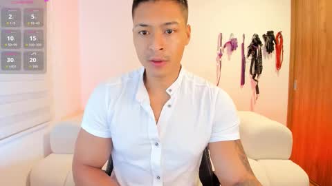 Snapshot of abu_dhabi_21 chatting on 11-30-25, 10:08 Will online show from 11-30-25, 10:08