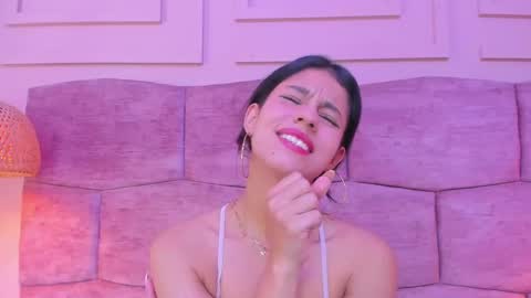 Snapshot of aby_lee_ chatting on 01-12-25, 08:47 Aby online show from 01-12-25, 08:47