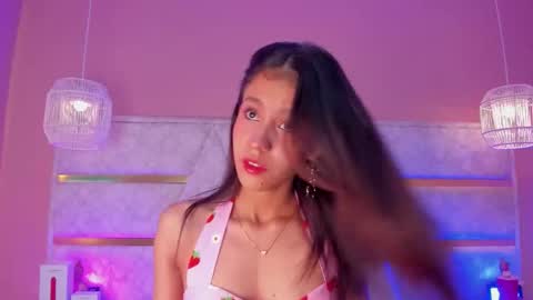 Snapshot of aby_lee_ chatting on 10-04-25, 11:41 Aby online show from 10-04-25, 11:41