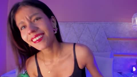 Snapshot of aby_lee_ chatting on 10-07-25, 11:18 Aby online show from 10-07-25, 11:18