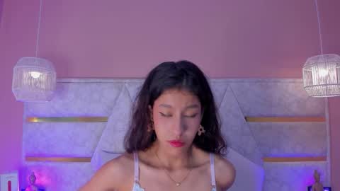 Snapshot of aby_lee_ chatting on 10-09-25, 11:52 Aby online show from 10-09-25, 11:52