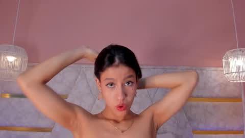 Snapshot of aby_lee_ chatting on 10-25-25, 12:02 Aby online show from 10-25-25, 12:02
