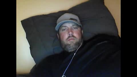 Snapshot of ace2 chatting on 10-14-25, 12:33 ace2 online show from 10-14-25, 12:33