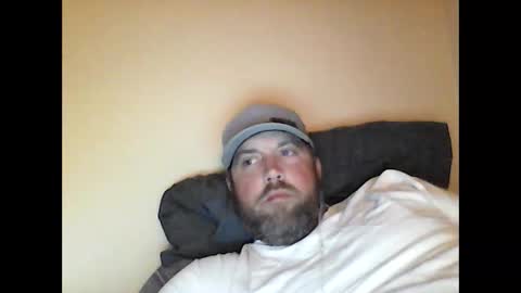 Snapshot of ace2 chatting on 10-30-25, 12:17 ace2 online show from 10-30-25, 12:17