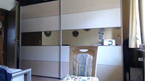 Snapshot of ach471 chatting on 02-20-25, 08:50 ach471 online show from 02-20-25, 08:50