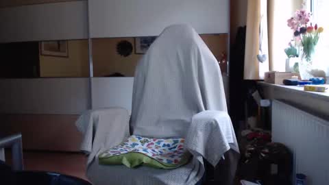 Snapshot of ach471 chatting on 11-05-25, 07:30 ach471 online show from 11-05-25, 07:30