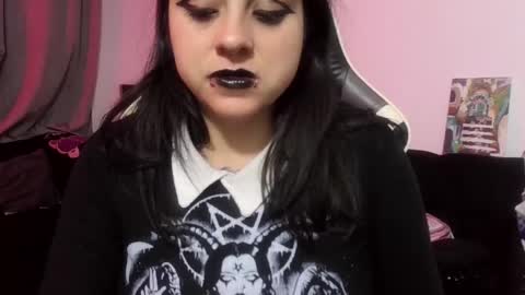 Snapshot of acid_alice666 chatting on 06-07-26, 02:37 Alice online show from 06-07-26, 02:37