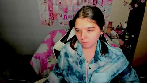 Snapshot of acid_kate chatting on 11-23-25, 12:54 Kate online show from 11-23-25, 12:54