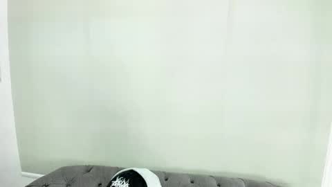 Snapshot of acidmilo chatting on 12-02-24, 01:02 Acid Milo online show from 12-02-24, 01:02