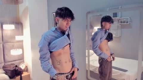 Snapshot of acidmilo chatting on 12-04-24, 02:59 Acid Milo online show from 12-04-24, 02:59