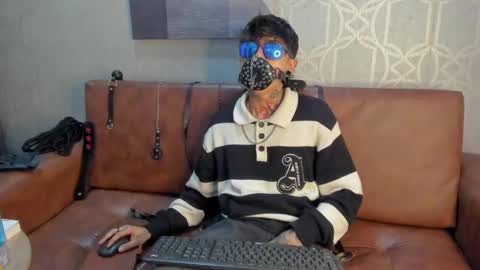 Snapshot of acidmilo chatting on 12-09-24, 05:18 Acid Milo online show from 12-09-24, 05:18