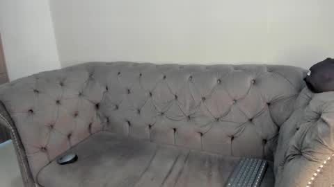 Snapshot of acidmilo chatting on 12-15-24, 01:22 Acid Milo online show from 12-15-24, 01:22