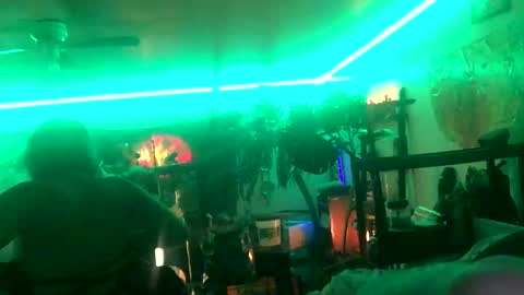 Snapshot of acousticcanyon chatting on 11-04-25, 08:13 TittyBopBeatrice online show from 11-04-25, 08:13