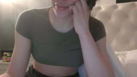 Snapshot of acs995 chatting on 04-14-26, 02:28 OF online show from 04-14-26, 02:28